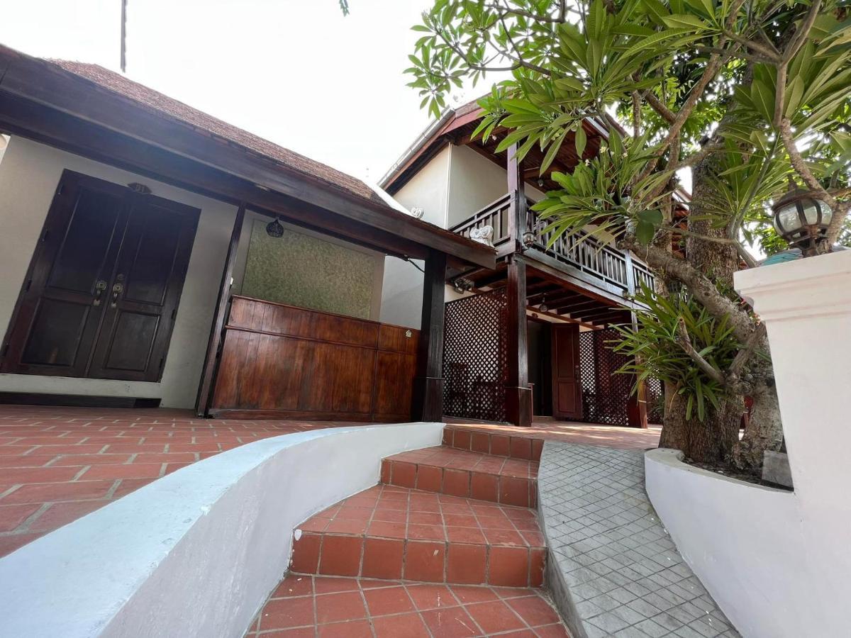 Golden Lotus Namkhan View Luang Prabang Ngoại thất bức ảnh