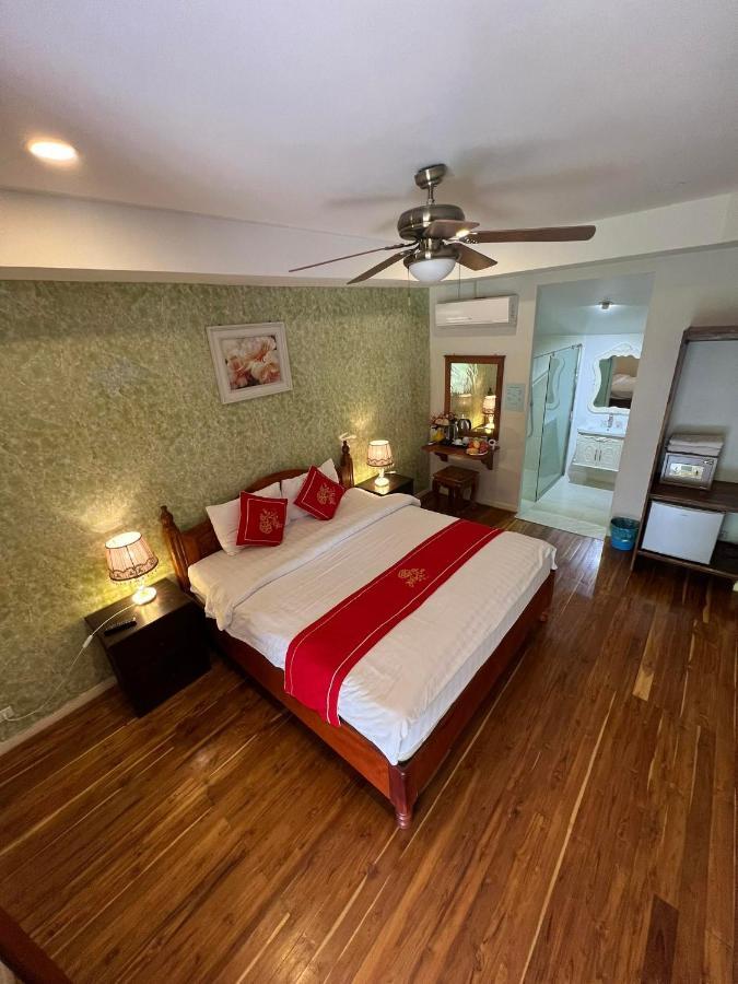 Golden Lotus Namkhan View Luang Prabang Ngoại thất bức ảnh