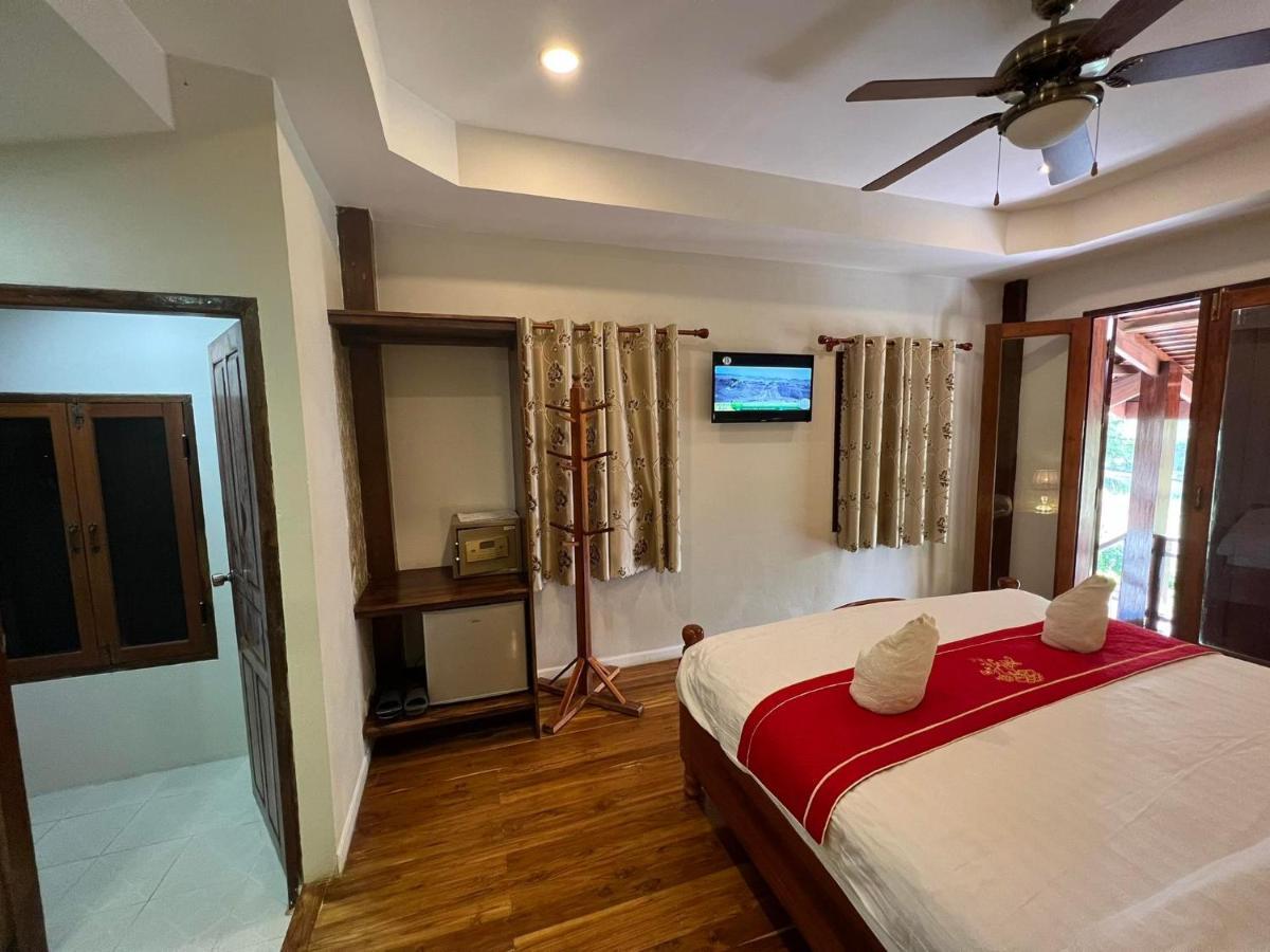 Golden Lotus Namkhan View Luang Prabang Ngoại thất bức ảnh