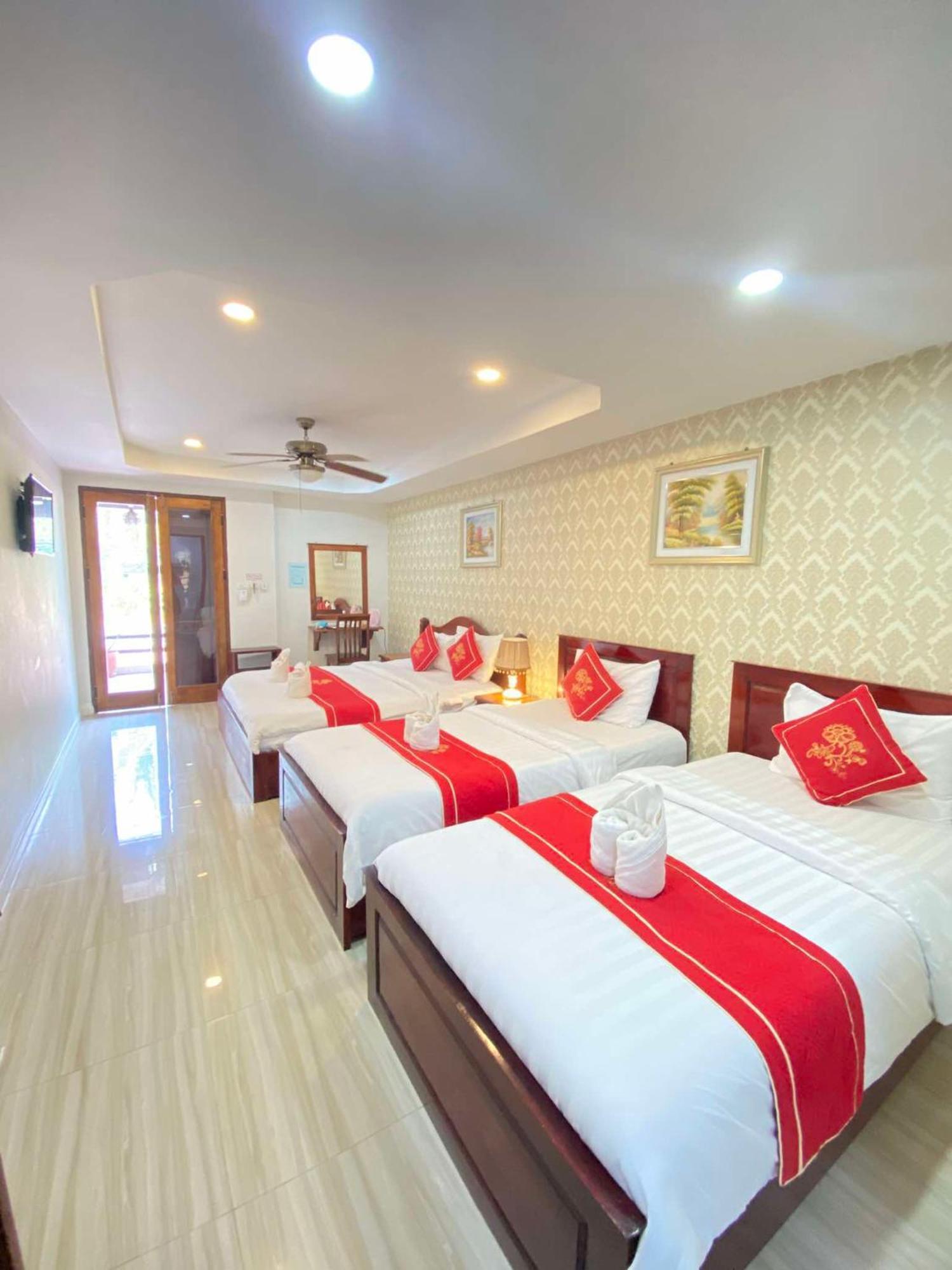 Golden Lotus Namkhan View Luang Prabang Ngoại thất bức ảnh